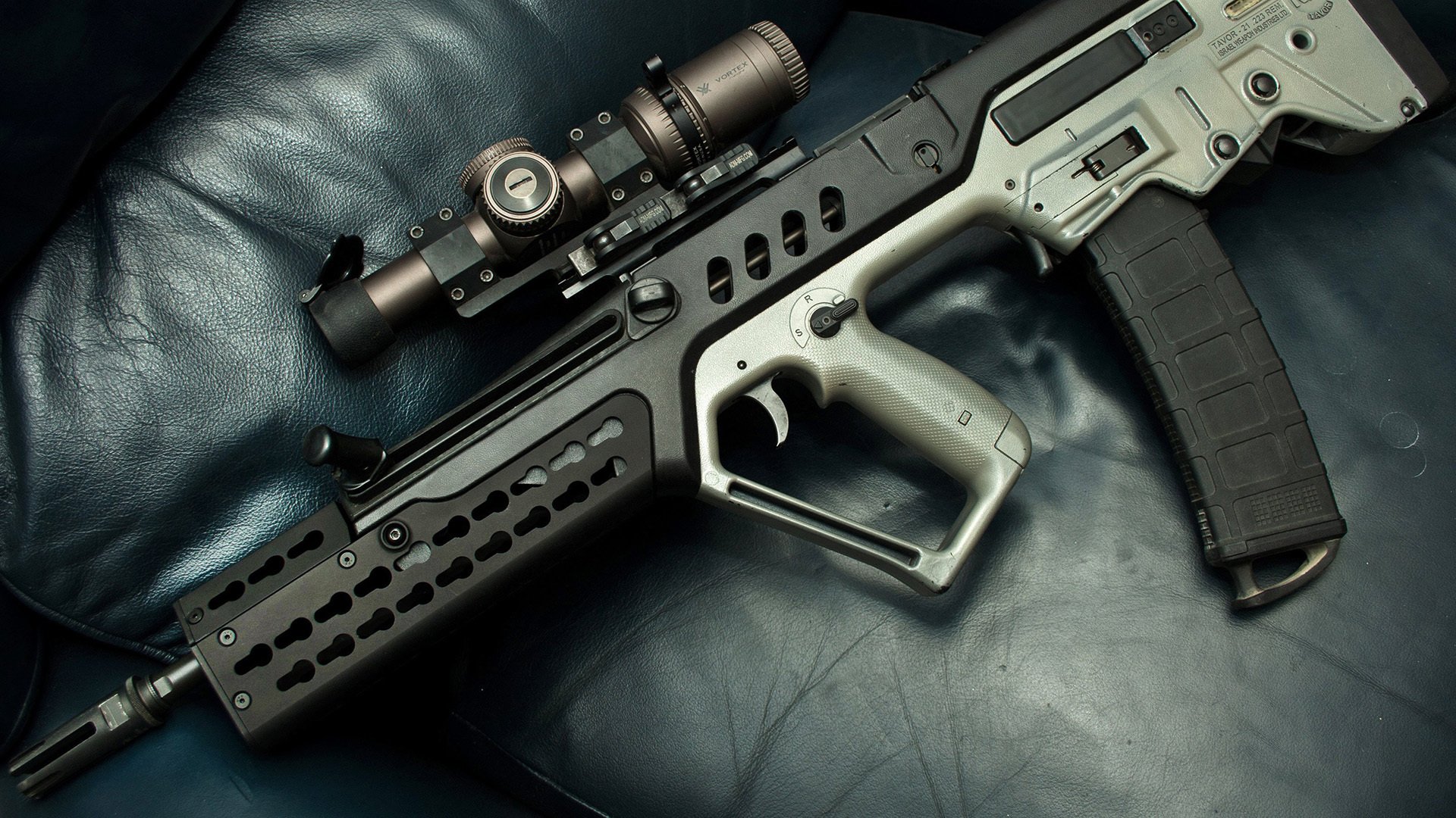 “强强对决”——车队之间的精彩拉锯战，《强强对决》